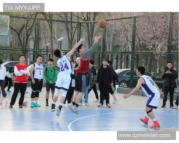 南京篮球队选拔赛点评：团队协作展现出色配合与默契精神